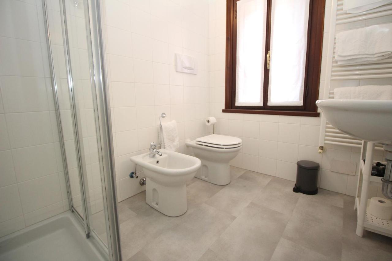 Residenza Corridoni 38 Apartamento Mântua Exterior foto